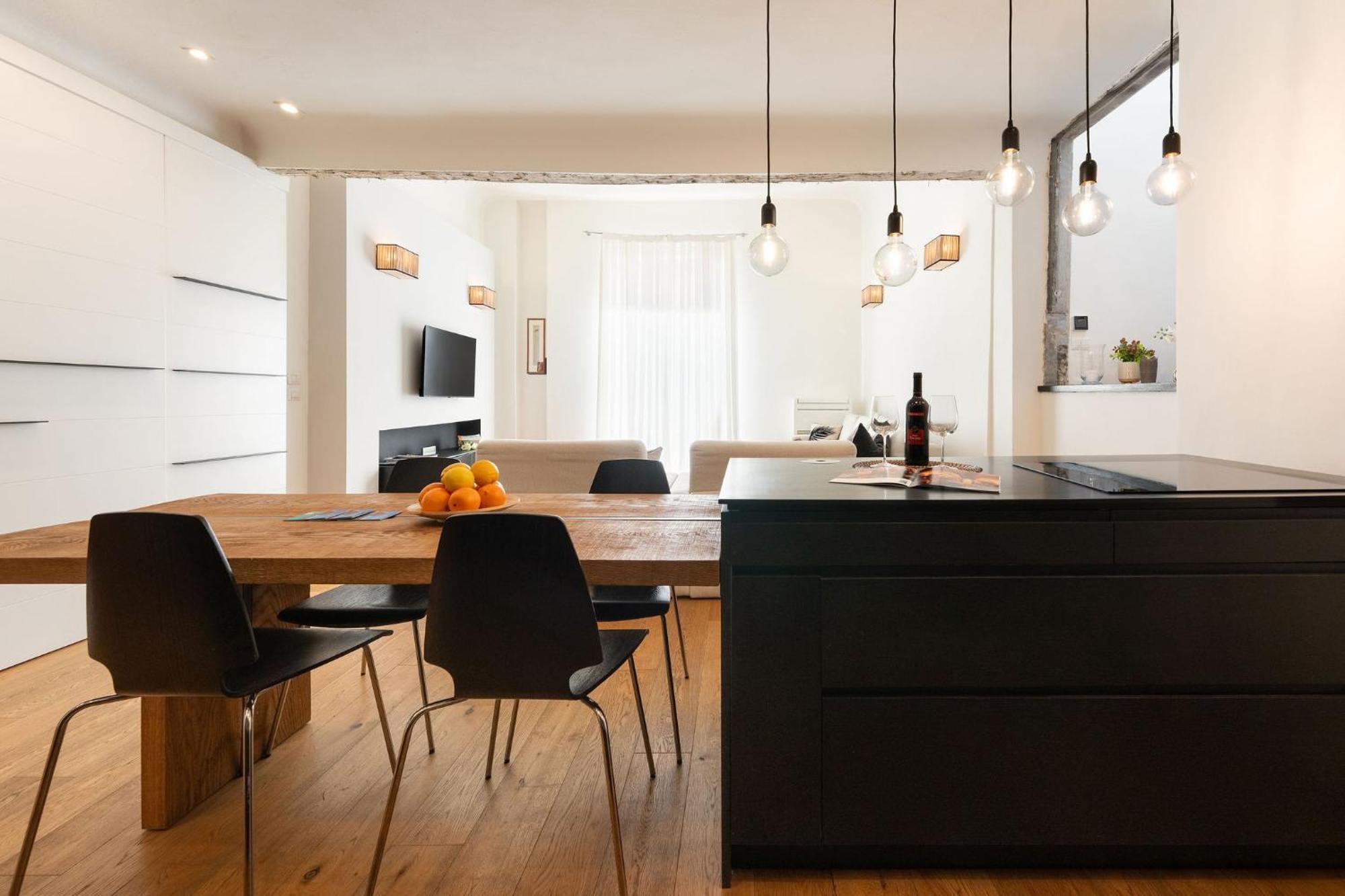 Ta - One Bedroom Luxury Apartment In The Fashion District Флоренция Экстерьер фото